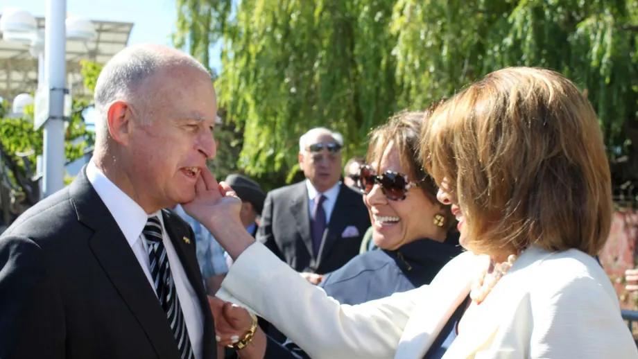 Gov. Jerry Brown, Congresswoman Anna Eshoo and Leader Nancy Pelosi greet each other