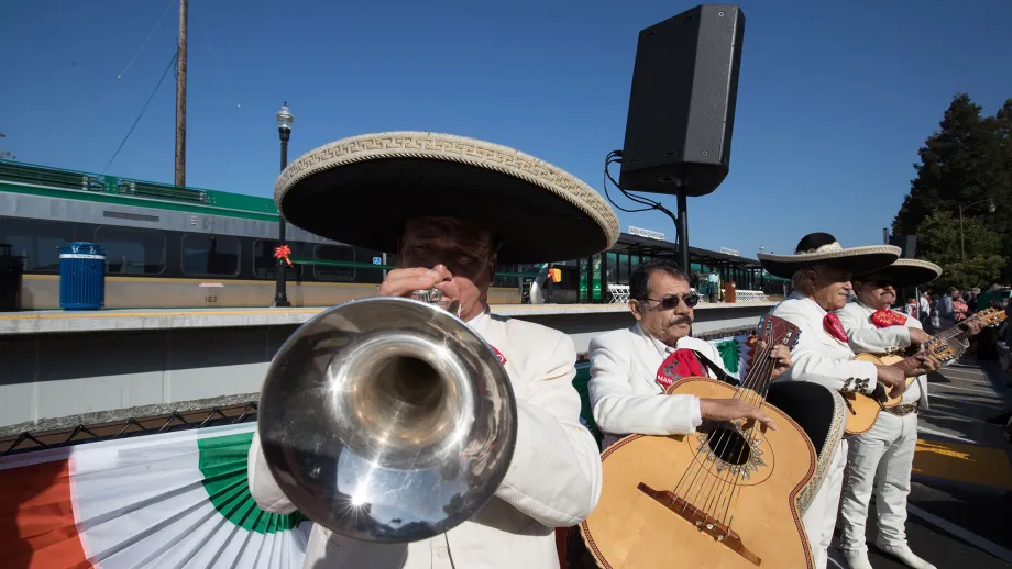 mariachi horn player